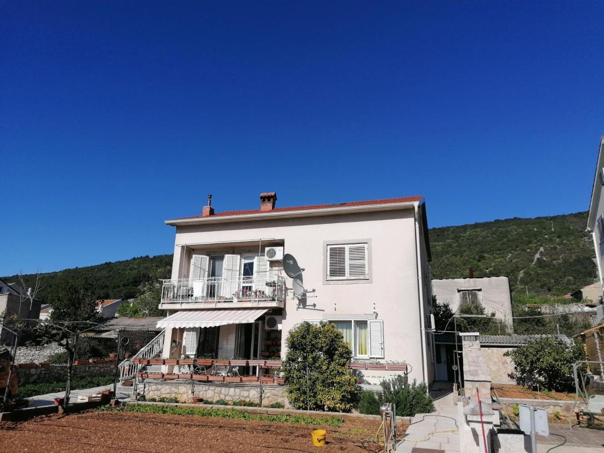Apartment Poldrugo Cres Exterior photo